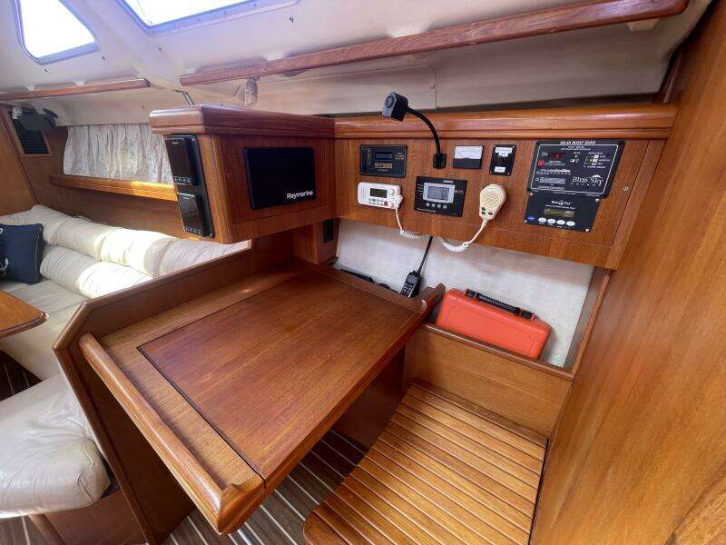 Zenato 1 45ft Hunter Yacht For Sale