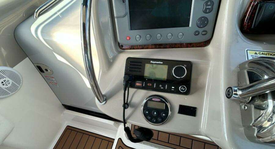 35ft Sea Ray Yacht For Sale