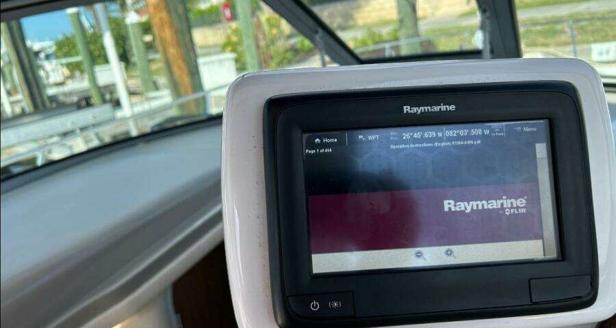 35ft Sea Ray Yacht For Sale