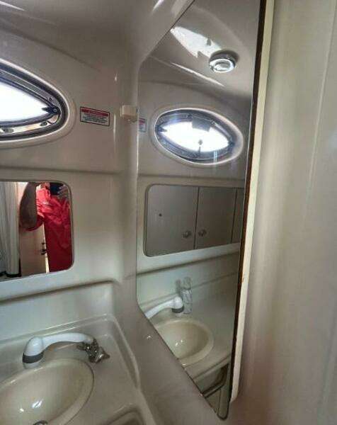 35ft Sea Ray Yacht For Sale