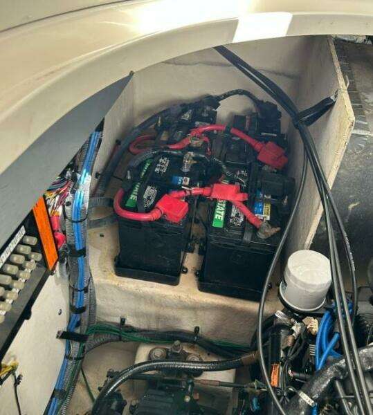 35ft Sea Ray Yacht For Sale