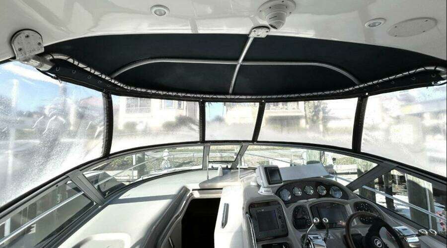 35ft Sea Ray Yacht For Sale