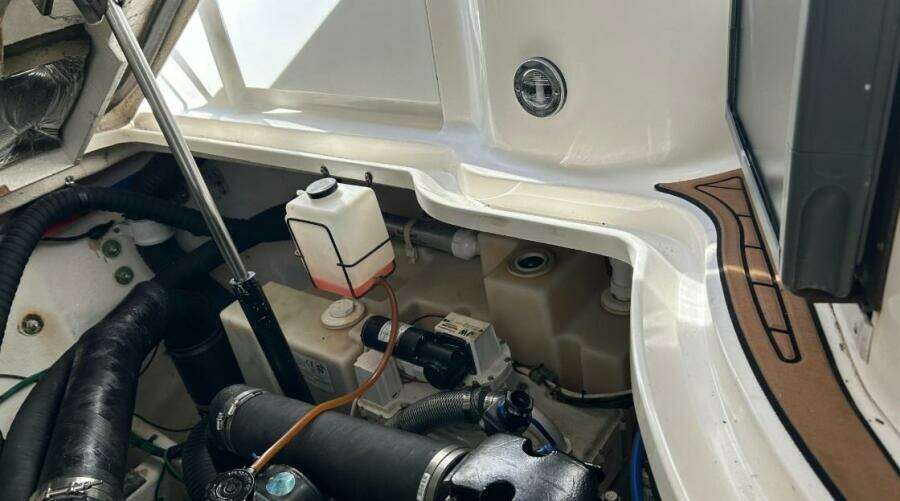 35ft Sea Ray Yacht For Sale