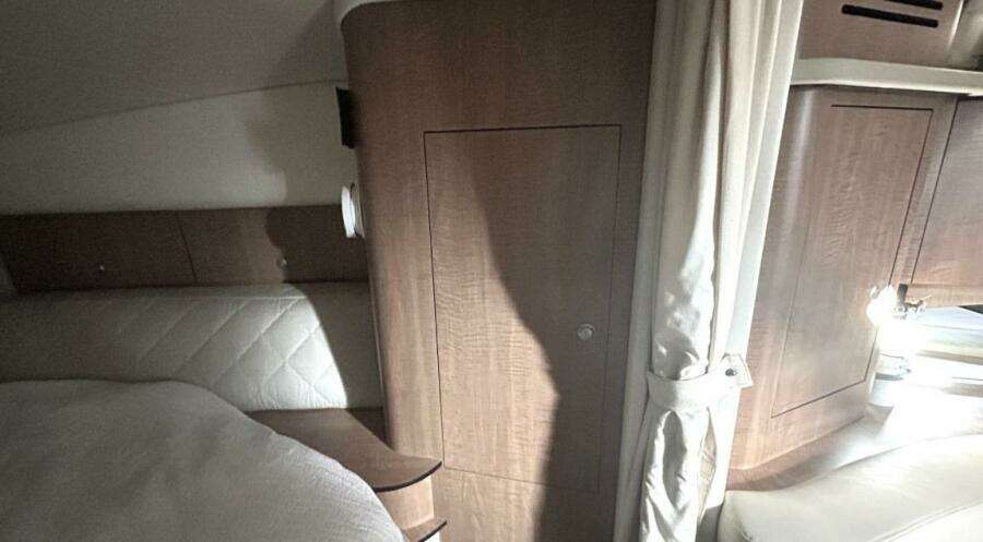 35ft Sea Ray Yacht For Sale