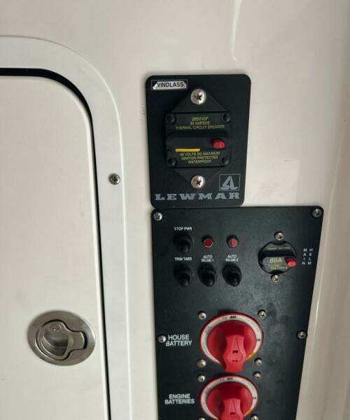 25ft Sea Hunt Yacht For Sale