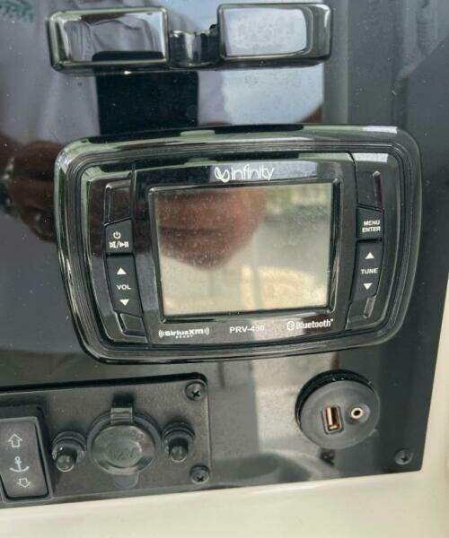 25ft Sea Hunt Yacht For Sale