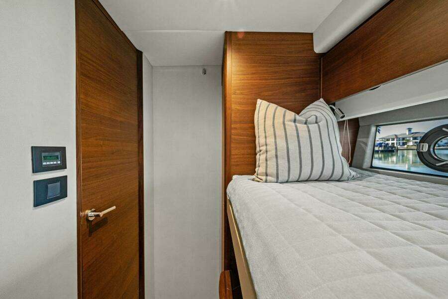 R amp R 50ft Princess Yacht For Sale