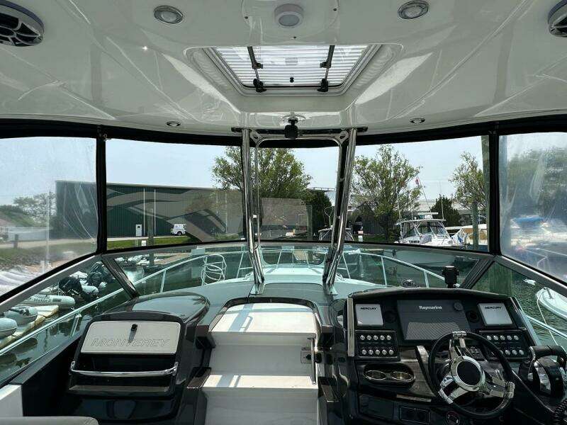 La Bella Sirena 33ft Monterey Yacht For Sale