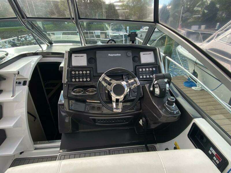 La Bella Sirena 33ft Monterey Yacht For Sale