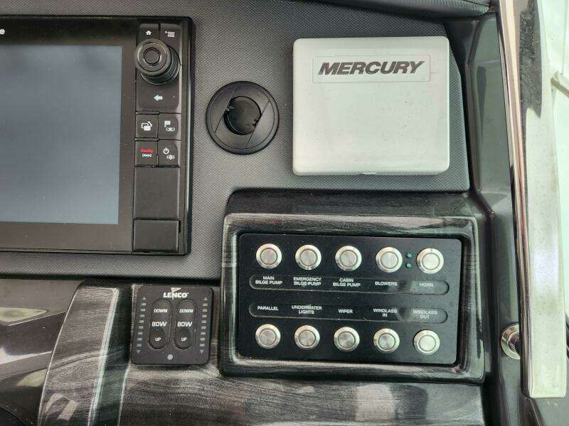 La Bella Sirena 33ft Monterey Yacht For Sale