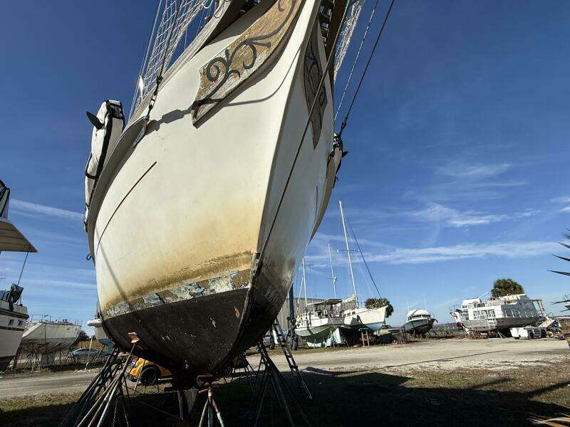 Free Spirit 47ft Alden Yacht For Sale