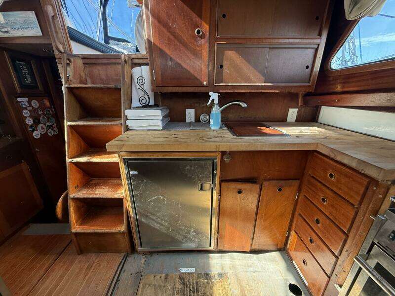 Free Spirit 47ft Alden Yacht For Sale