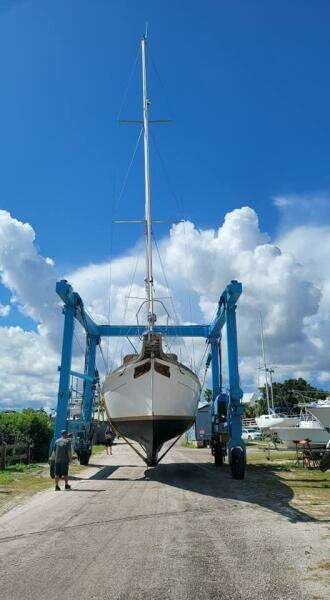 Free Spirit 47ft Alden Yacht For Sale