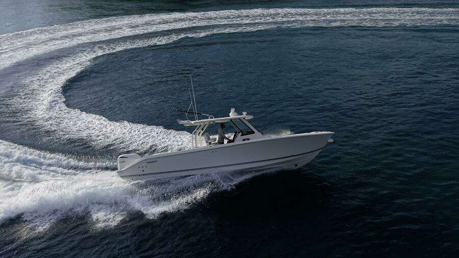 32ft Pursuit Yacht For Sale