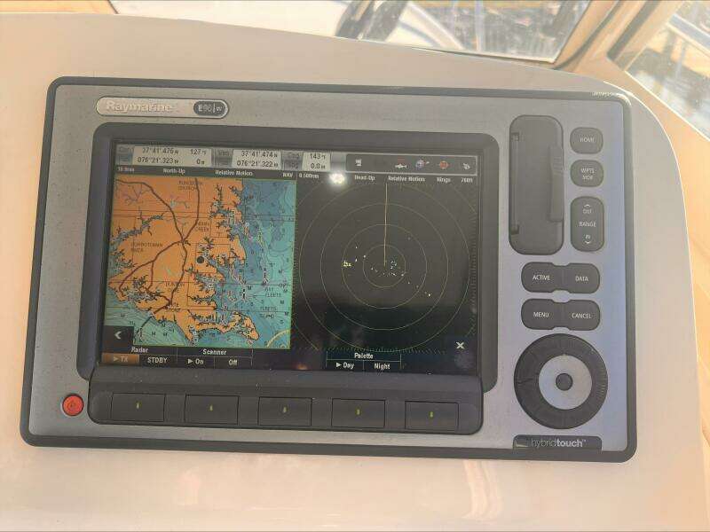 Les Suz 31ft Mainship Yacht For Sale