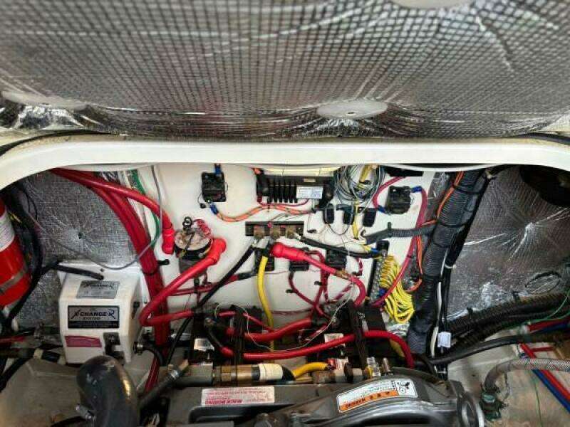 Les Suz 31ft Mainship Yacht For Sale