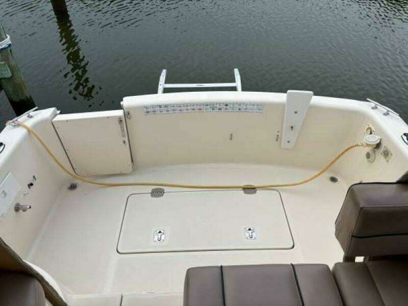 Les Suz 31ft Mainship Yacht For Sale