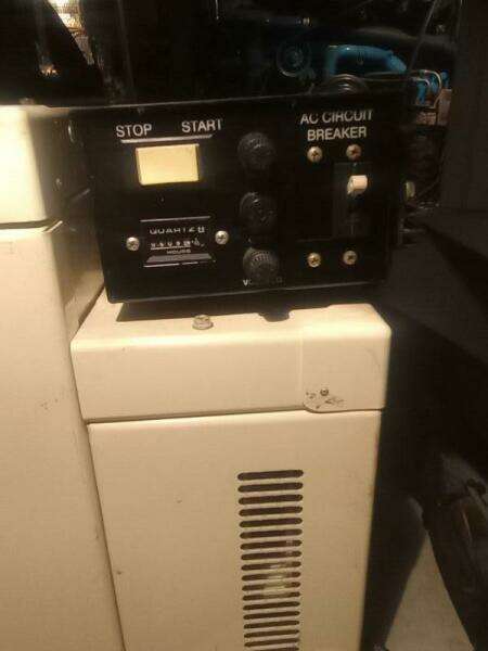 35ft Silverton Yacht For Sale