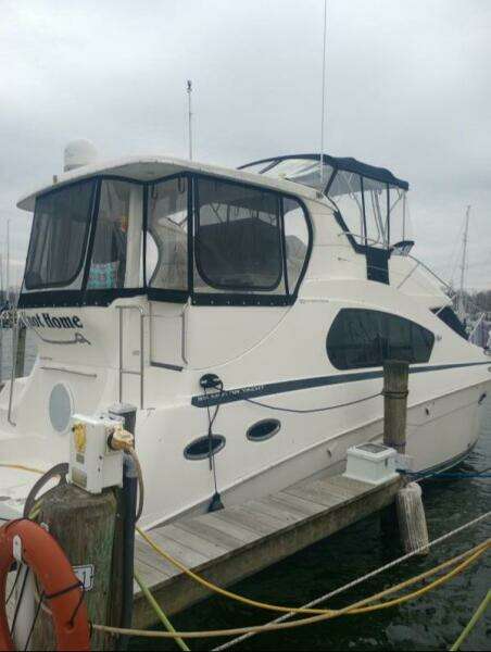 35ft Silverton Yacht For Sale