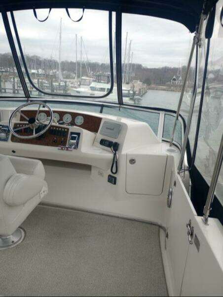 35ft Silverton Yacht For Sale