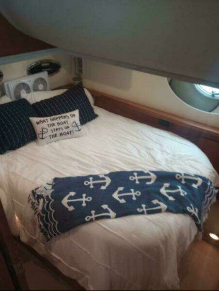 35ft Silverton Yacht For Sale