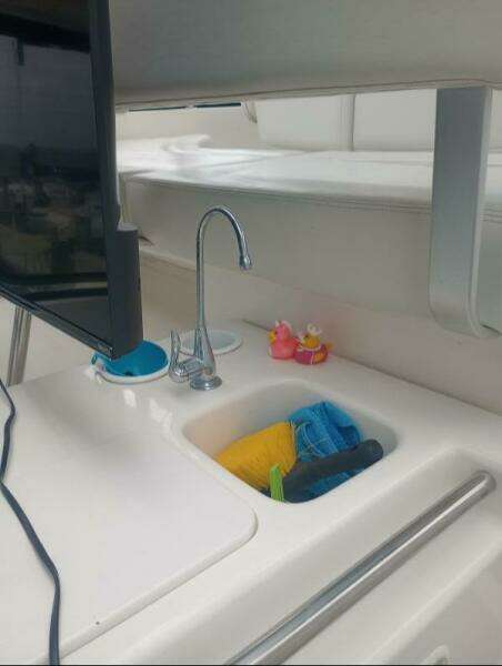 35ft Silverton Yacht For Sale