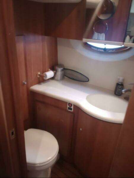 35ft Silverton Yacht For Sale