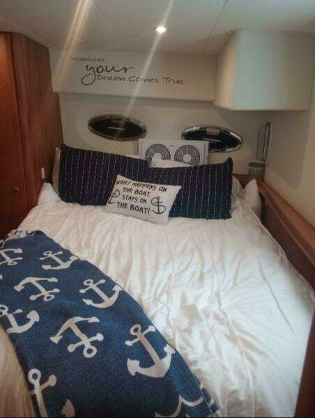 35ft Silverton Yacht For Sale