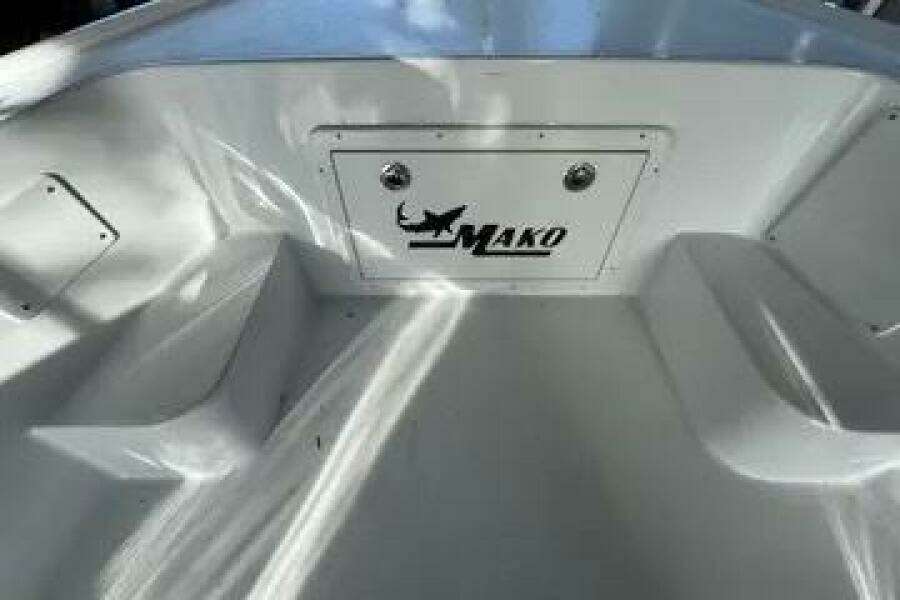 17ft Mako Yacht For Sale
