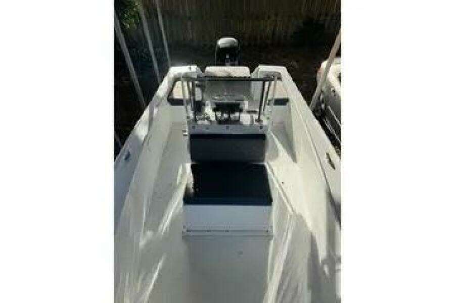 17ft Mako Yacht For Sale