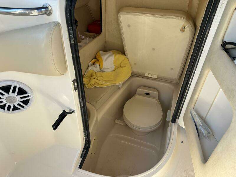 29ft Sea Ray Yacht For Sale