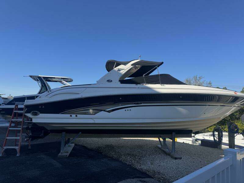 29ft Sea Ray Yacht For Sale