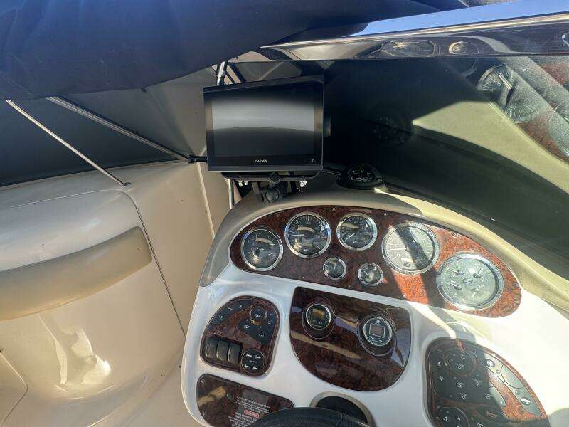 29ft Sea Ray Yacht For Sale