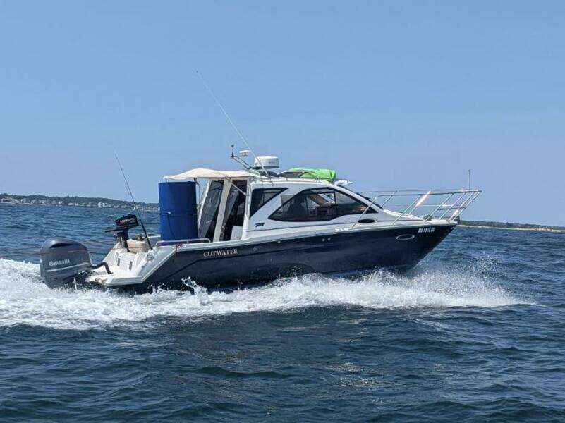 24ft Cutwater Yacht For Sale