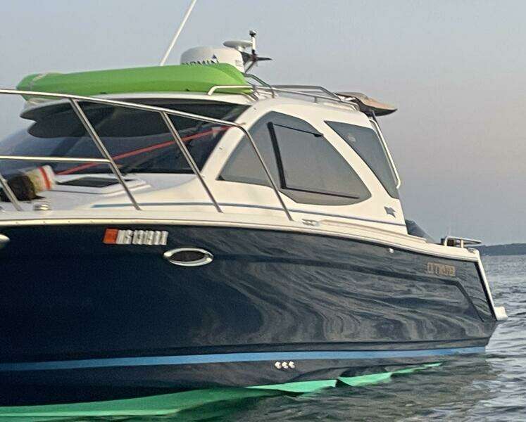 24ft Cutwater Yacht For Sale