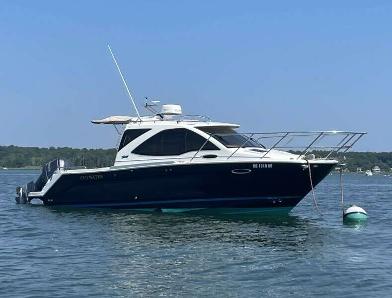 24ft Cutwater Yacht For Sale
