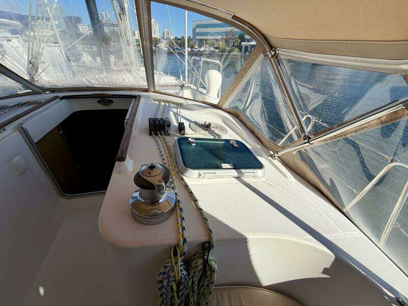 Eda 47ft Beneteau Yacht For Sale