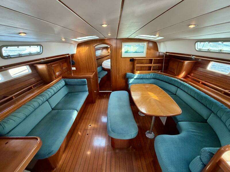 Eda 47ft Beneteau Yacht For Sale