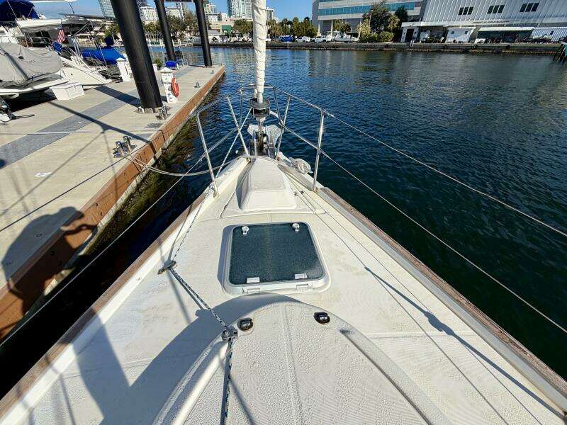Eda 47ft Beneteau Yacht For Sale