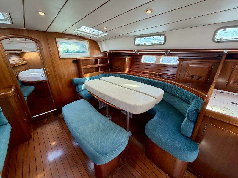 Eda 47ft Beneteau Yacht For Sale