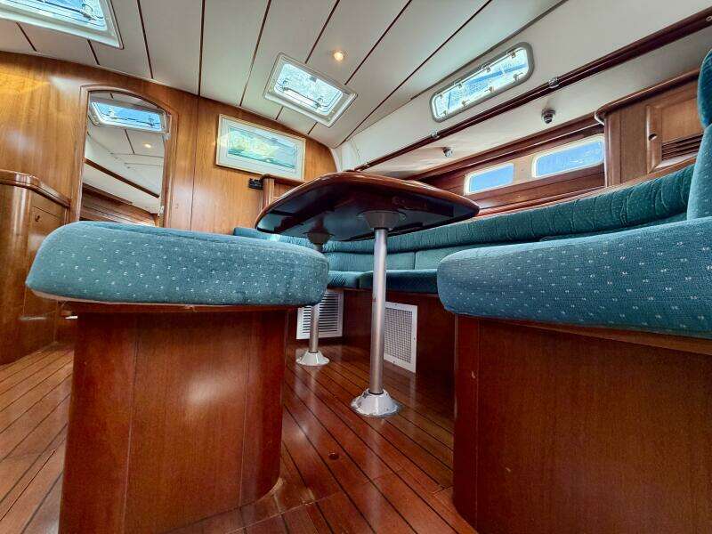 Eda 47ft Beneteau Yacht For Sale