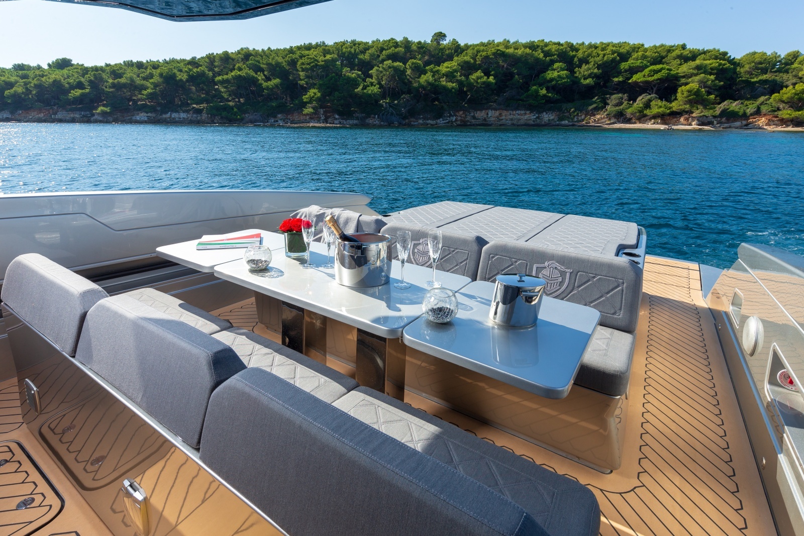 2026 Canados Gladiator 493 Grand