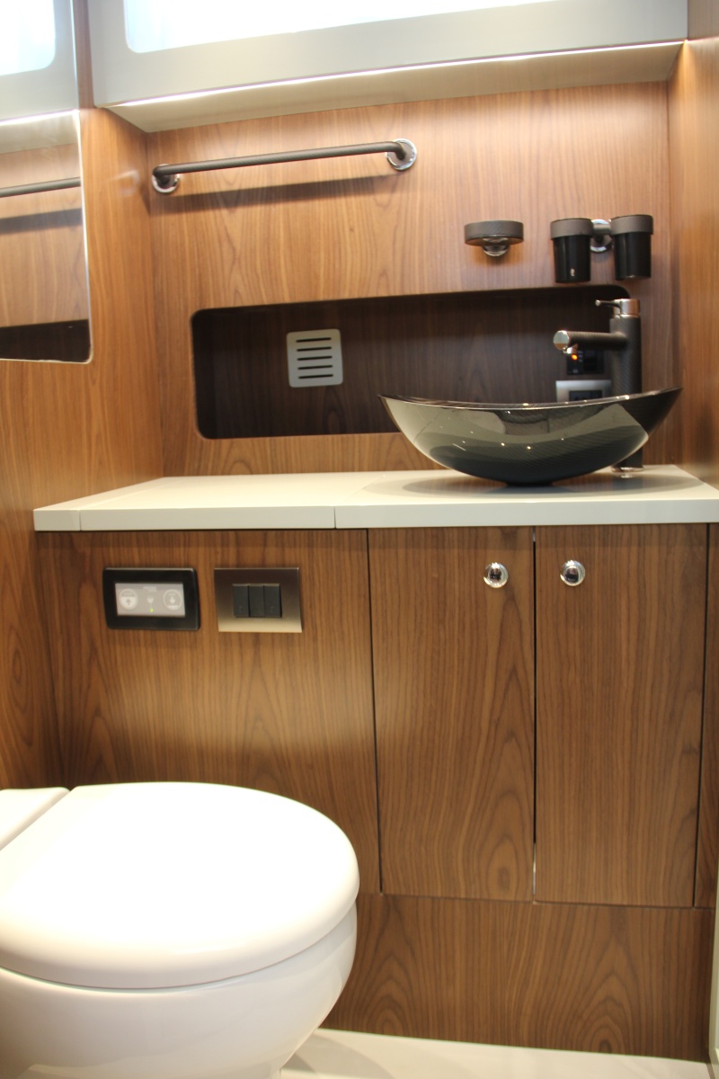 49' 2026 Canados Gladiator 493 Grand