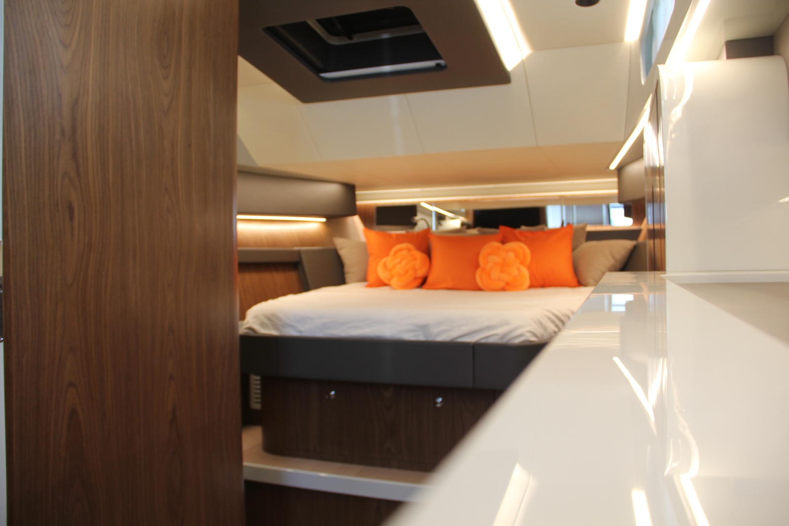 49' 2026 Canados Gladiator 493 Grand