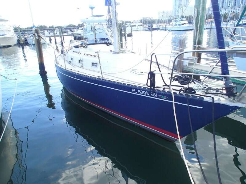 Alice 33ft Tartan Yacht For Sale