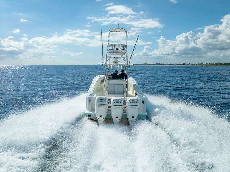 37ft SeaVee Yacht For Sale