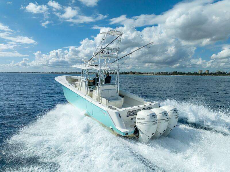 37ft SeaVee Yacht For Sale