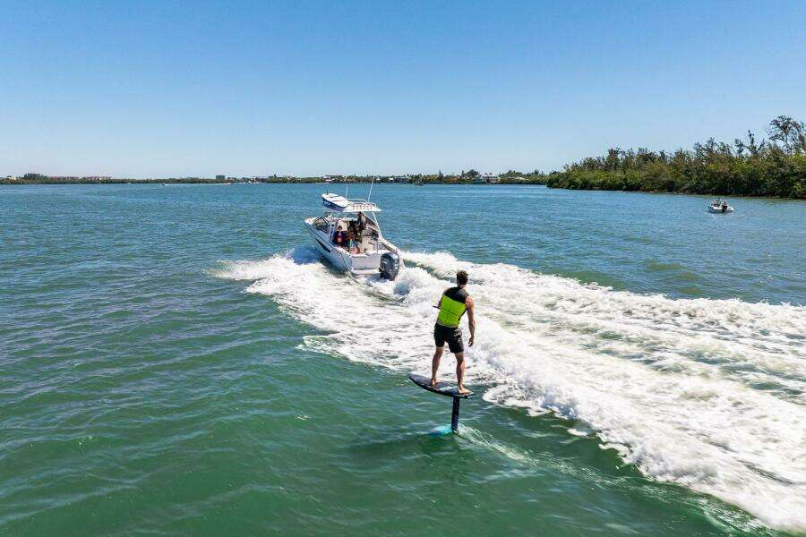 29ft Solara Yacht For Sale