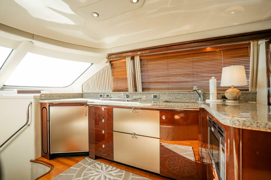 2007 Sea Ray 580 Sedan Bridge