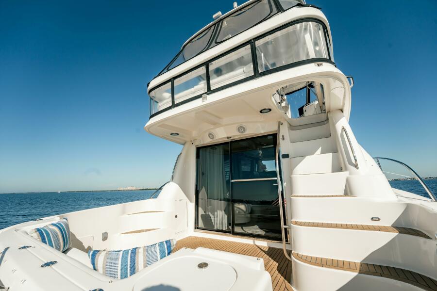 2007 Sea Ray 580 Sedan Bridge
